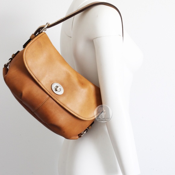 Coach Shoulder Bag Legacy Leather Flap Style F15170 Tan Convertible Cross Body - Picture 4 of 14